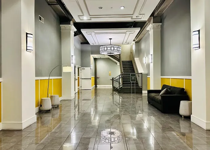 Two Bedroom Game Day Suite With 100 Projector Tv