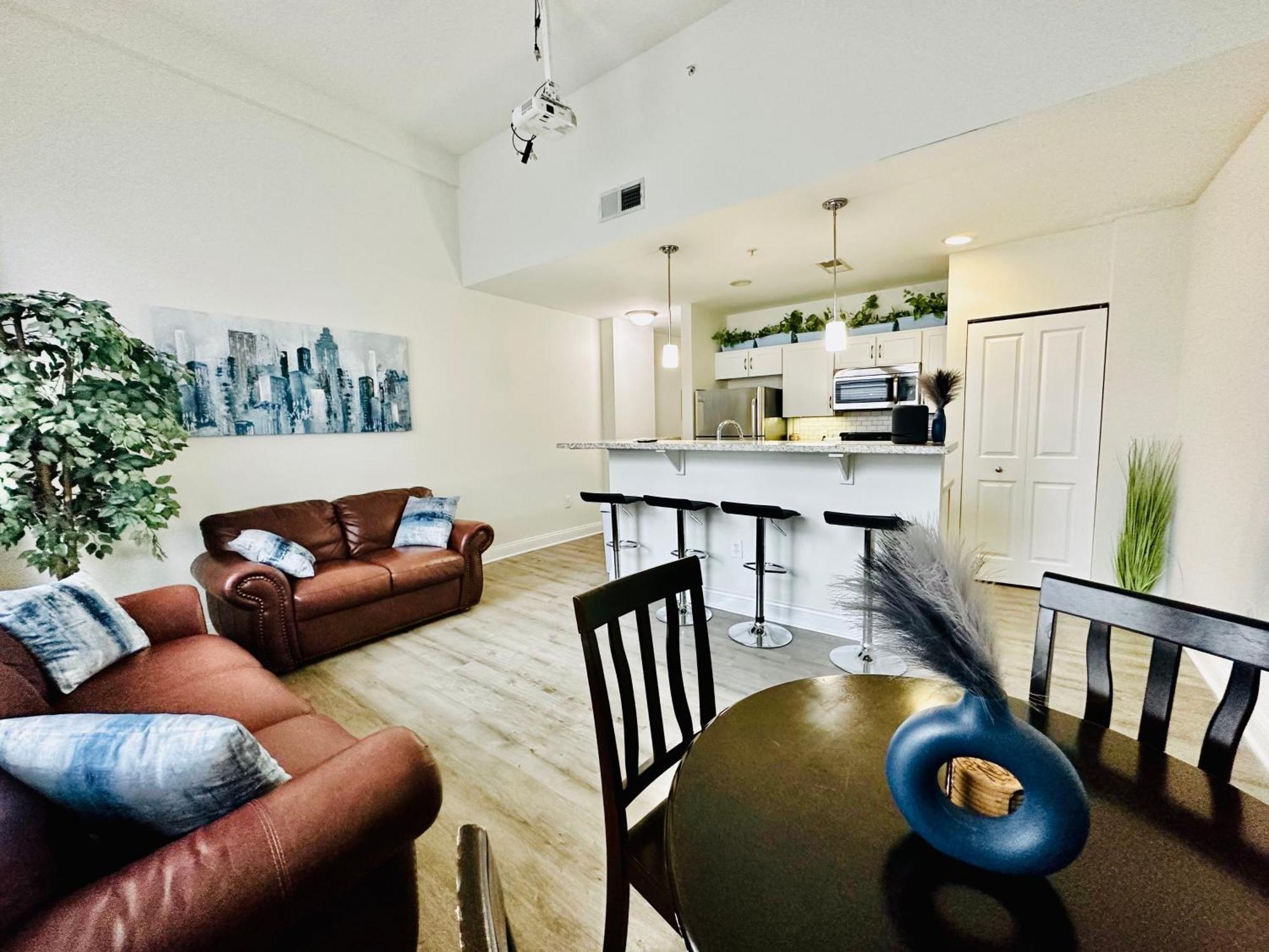 Appartement Two Bedroom Game Day With 100 Projector Tv