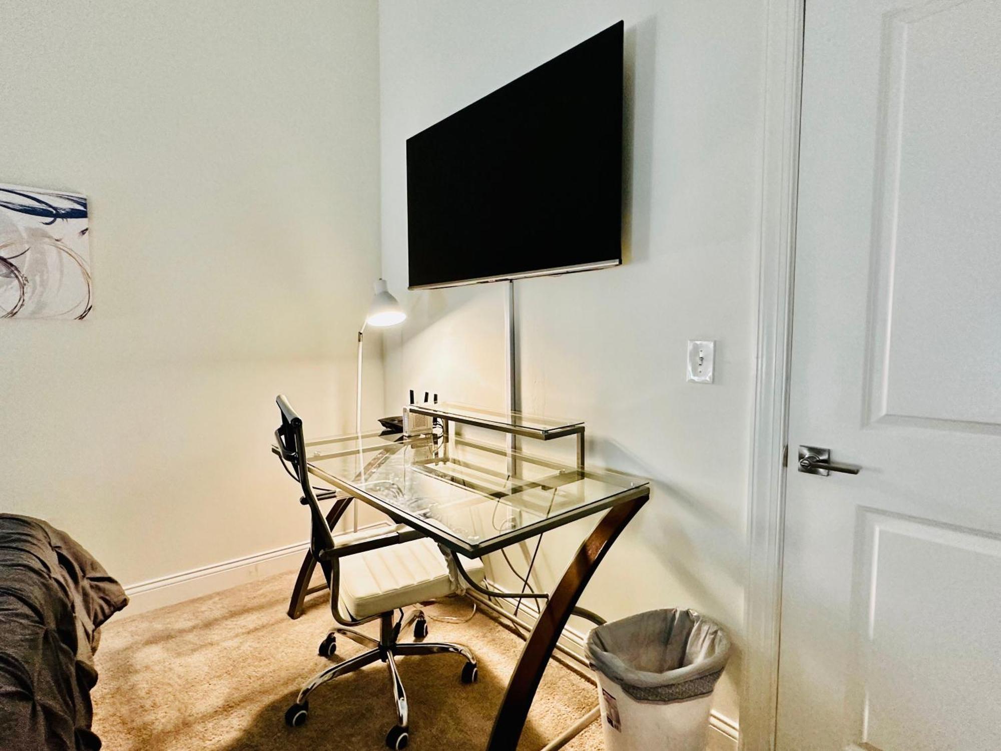 Appartement Two Bedroom Game Day With 100 Projector Tv *